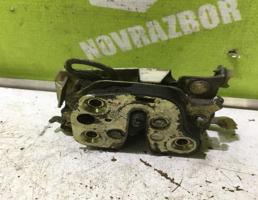 Замок двери передней левой для Opel Vectra A 1988-1995  запчасти бу