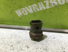 Датчик давления масла для Renault Scenic 96-99  запчасти бу