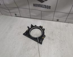 Крышка коленвала задняя для Skoda Octavia A5 1Z   04-13  запчасти бу