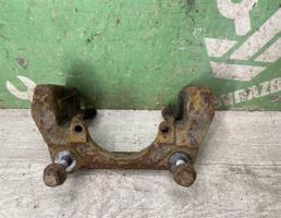 Скоба суппорта переднего для BMW X3 F25 2010-2017  запчасти бу