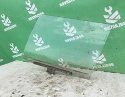 Стекло двери задней правой для Audi 80 B2 80-86  запчасти бу