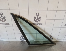 Стекло форточка для Audi A6 (C4) 1994-1997  запчасти бу
