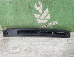 Решетка вентиляционная для Nissan Primera P11 96-02  запчасти бу