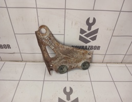 Кронштейн (сопут. товар) для Faw Besturn B50 2009-2016  запчасти бу