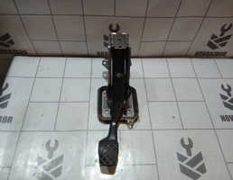 Педаль тормоза для Skoda Yeti 2009-2018  запчасти бу