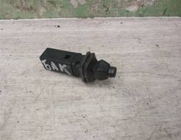 Выключатель концевой для LADA VESTA 15-19  запчасти бу