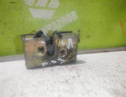 Замок двери задней левой для Audi 80  90  B3  86-91  запчасти бу