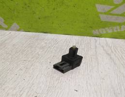 Датчик включения стопсигнала для Hyundai i30 12-17  запчасти бу