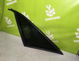 Стекло кузовное глухое левое для Audi 100 C4 91-94  запчасти бу