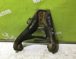 Рычаг передний левый для Renault Scenic 96-99  запчасти бу