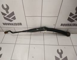 Поводок стеклоочистителя передний левый для Nissan Primera P11 96-02  запчасти бу