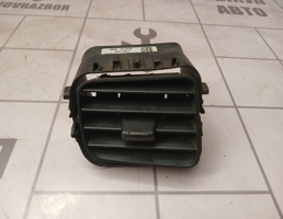 Дефлектор воздушный для Renault Logan 2 14-18  запчасти бу