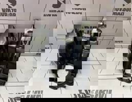 Кронштейн фары противотуманной правой для LADA VESTA 15-19  запчасти бу