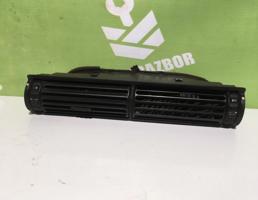 Дефлектор воздушный для BMW 3-серия E30 82-91  запчасти бу