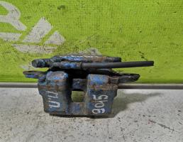 Суппорт передний правый для Suzuki Grand Vitara 1998-2005  запчасти бу