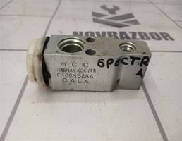 Клапан кондиционера для Kia Spectra 2001-2011  запчасти бу