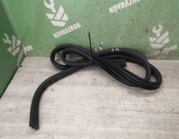 Уплотнитель двери для Chery Boo M11 10-14  запчасти бу