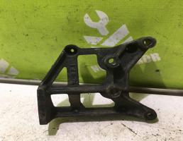 Кронштейн кондиционера для Kia Sportage 1994-2004  запчасти бу