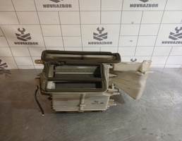 Корпус отопителя для Mazda 323 BA 94-98  запчасти бу