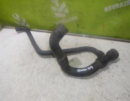 Патрубок радиатора для Audi A4 B5 94-00  запчасти бу