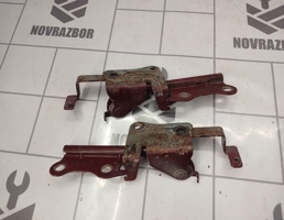 Петля капота для Kia Spectra 2001-2011  запчасти бу