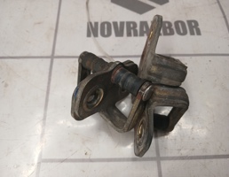 Ответная часть замка двери для VW Golf 3 Vento 91-97  запчасти бу