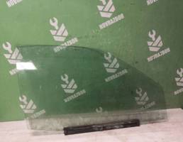 Стекло двери передней правой для Suzuki Baleno 98-07  запчасти бу