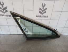 Стекло форточка для Audi A6 (C4) 1994-1997  запчасти бу