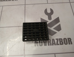 Дефлектор воздушный для Audi 80  90  B3  86-91  запчасти бу