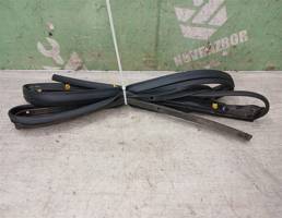 Уплотнитель двери для LADA VESTA 15-19  запчасти бу