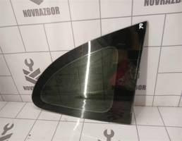 Стекло кузовное глухое правое для Kia RIO 1 2000-2004  запчасти бу