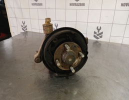 Кулак поворотный задний правый для Kia Spectra 2001-2011  запчасти бу