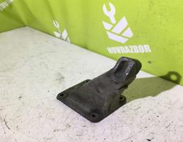 Кронштейн двигателя правый для BMW 5-серия E28 81-87  запчасти бу