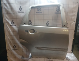 Дверь задняя правая для Ford Focus 1 1998-2004  запчасти бу