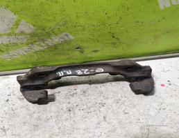 Скоба суппорта переднего для BMW 5-серия E28 81-87  запчасти бу