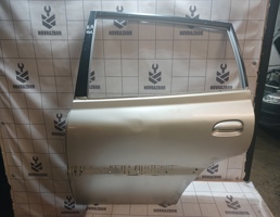 Дверь задняя левая для Kia RIO 1 2000-2004  запчасти бу