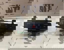 Кнопка аварийной сигнализации для Mitsubishi Lancer 10 CX  CY 07-17  запчасти бу