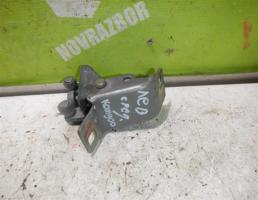 Ролик двери сдвижной средний для Renault Kangoo 97-03  запчасти бу