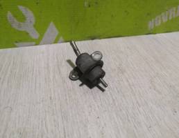 Регулятор давления топлива для Suzuki Baleno 98-07  запчасти бу