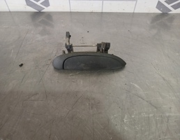 Ручка двери наружная правая для Renault Clio 2 Symbol 1998-2008  запчасти бу