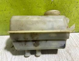 Бачок главного тормозного цилиндра для Renault Laguna 94-99  запчасти бу