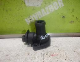 Фланец / тройник для Audi 80  90  B3  86-91  запчасти бу