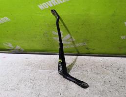 Поводок стеклоочистителя передний левый для Seat Cordoba 1996-1999  запчасти бу