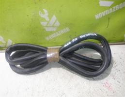 Уплотнитель для Audi A4 B5 94-00  запчасти бу