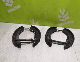Колодки тормозные задние барабанные к-кт для Renault Clio 2 Symbol 1998-2008  запчасти бу
