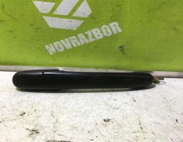 Ручка двери задней наружная правая для VW Polo 94-99  запчасти бу