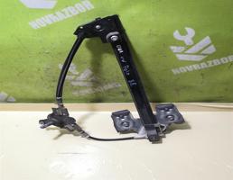 Стеклоподъемник мех задний правый для VW Polo 99-01  запчасти бу