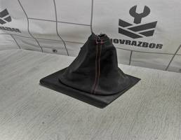 Накладка декоративная для VW Golf 3 Vento 91-97  запчасти бу