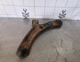 Рычаг передний нижний левый для Suzuki SX4 2006-2013  запчасти бу