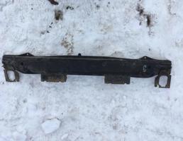 Усилитель переднего бампера для Subaru Forester S10 1997-2000  запчасти бу